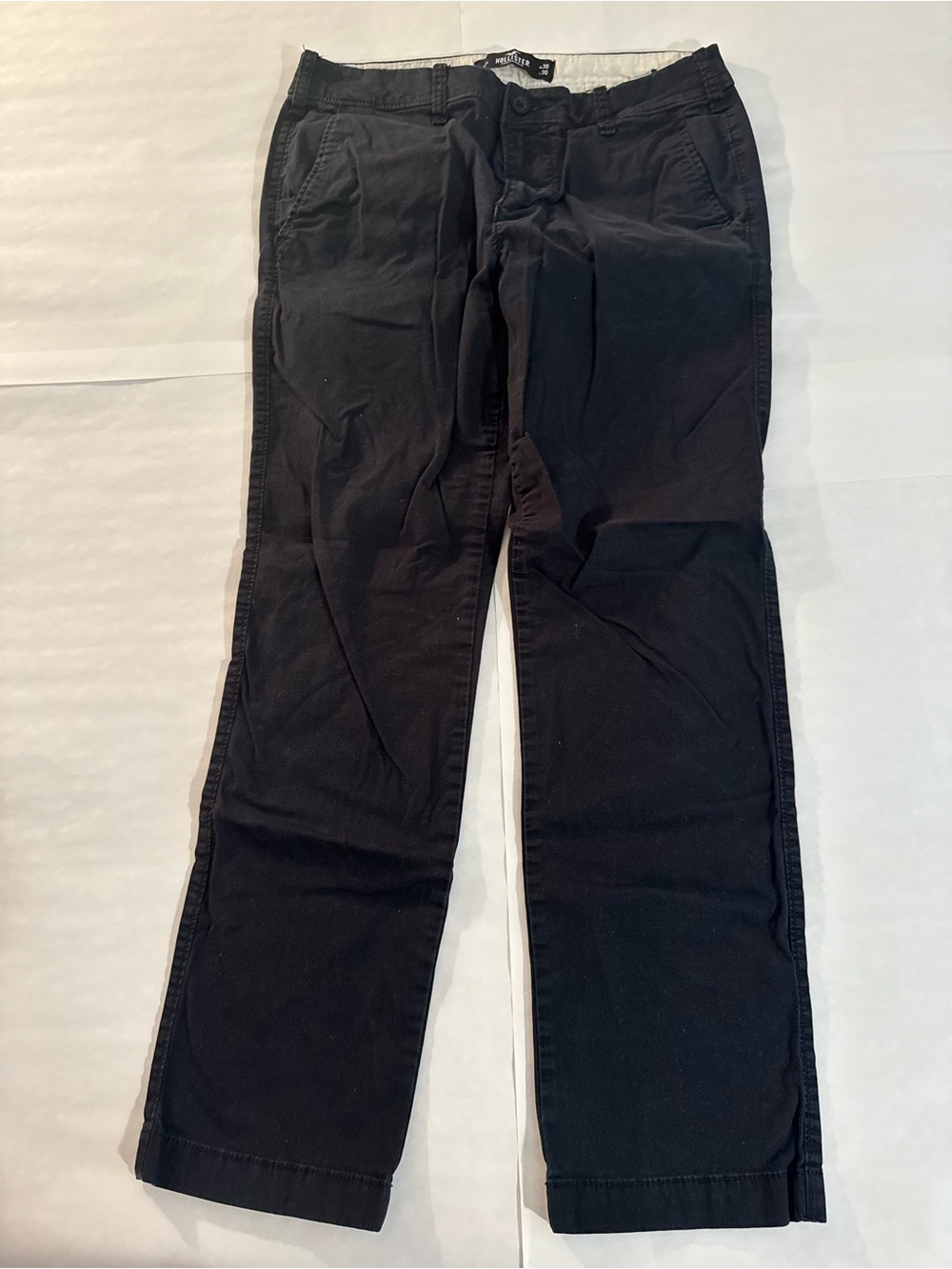 Hollister Black Men's Chino Pants - Straight Leg